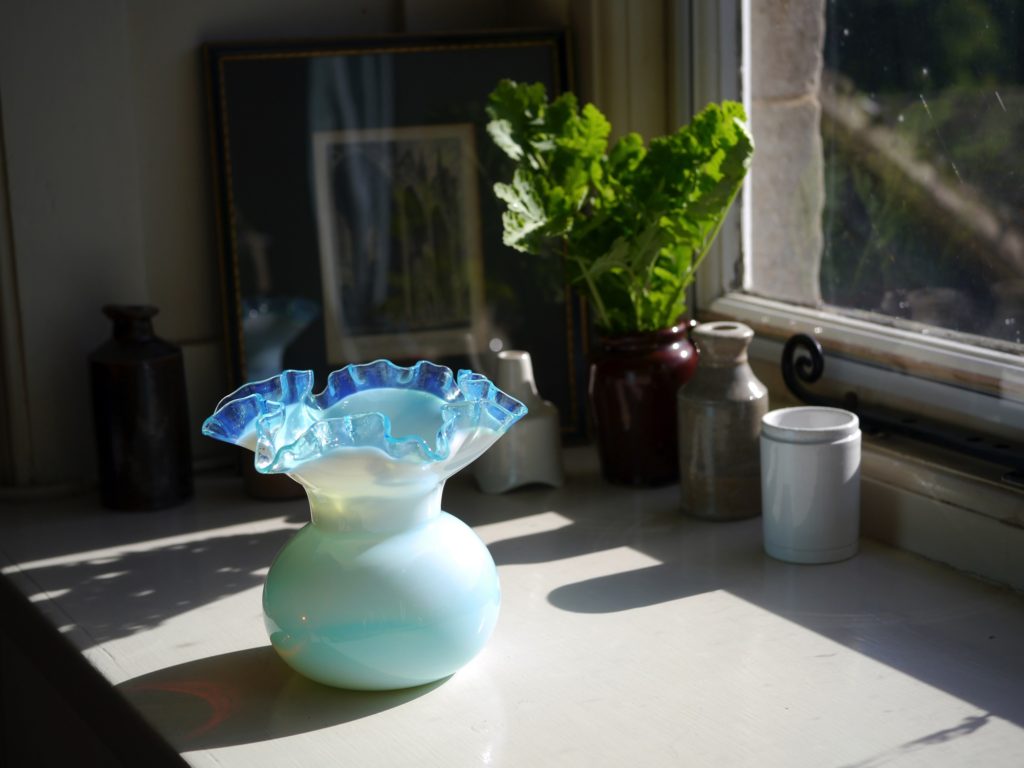 アンティーク　ガラス花瓶