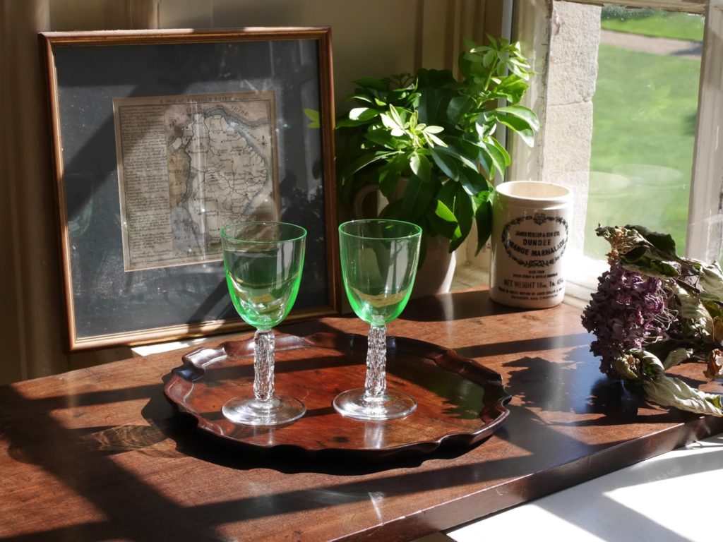 ウランガラスのワイングラス ペアセット (19世紀)