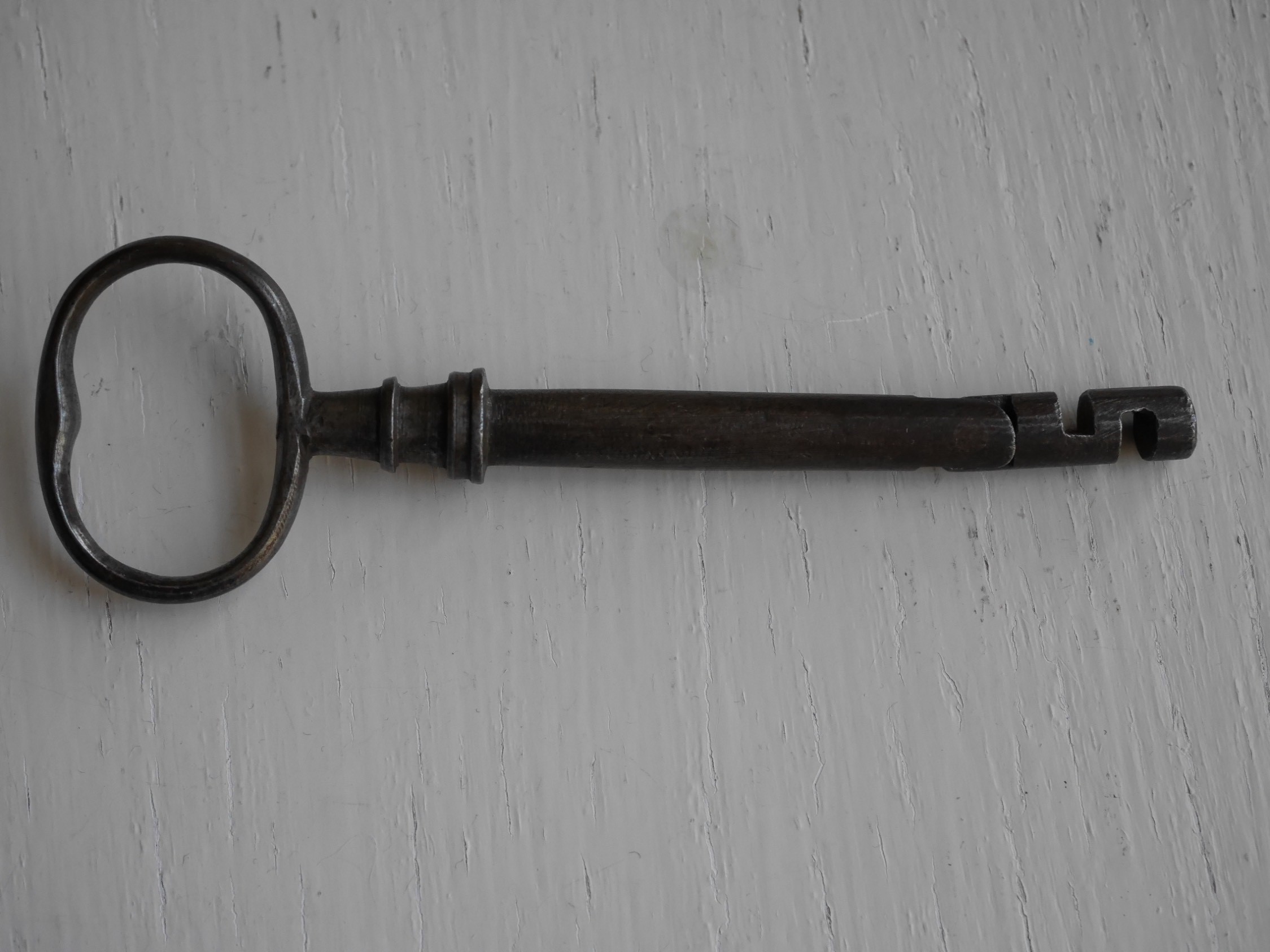 謎の古い鍵 Burghley Antiques