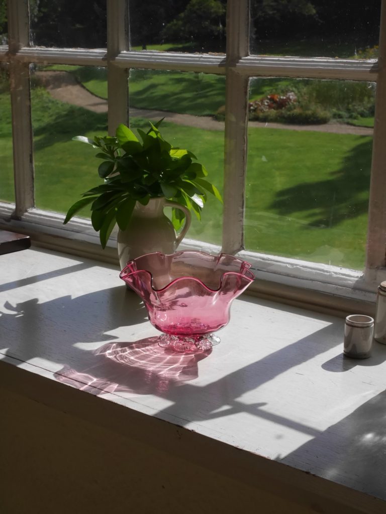 クランベリーガラスのジャムディッシュ(19世紀)